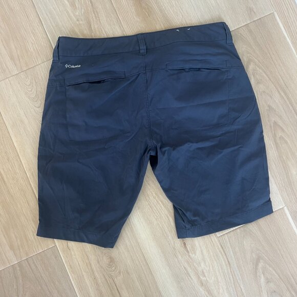 Columbia Women's Saturday Trail™ Long Shorts Sz 14 - Picture 5 of 6
